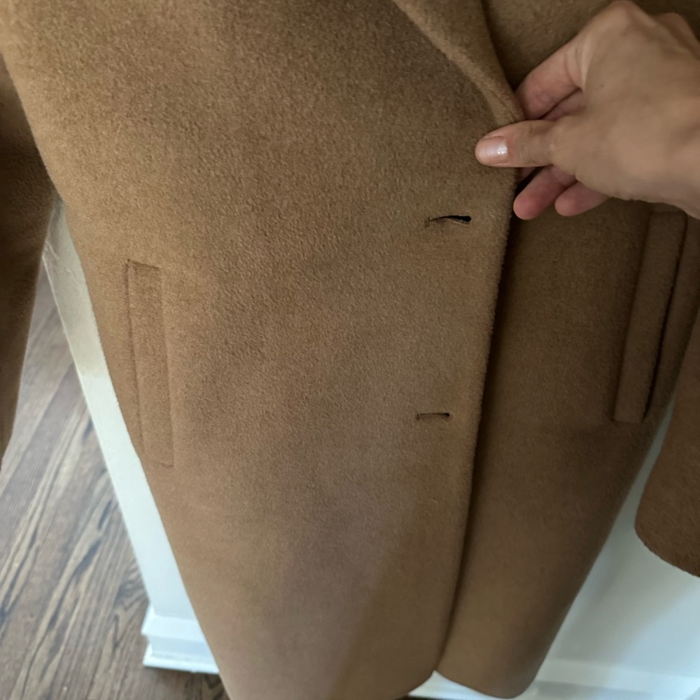 Aritzia Camel Wool Coat - Picture 6 of 6